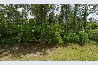 3307 58th St W, Lehigh Acres, FL 33971 - Photo 3