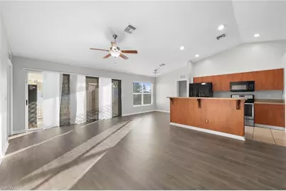 2805 66th St W, Lehigh Acres, FL 33971 - Photo 11