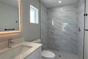 3919 NE 12th Ave, Cape Coral, FL 33909 - Photo 11