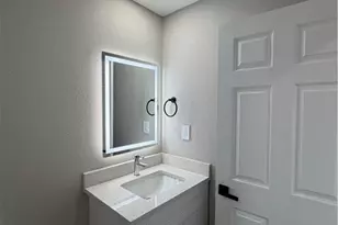 3919 NE 12th Ave, Cape Coral, FL 33909 - Photo 9