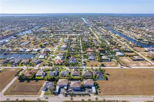 5214 Chiquita Blvd S, Cape Coral, FL 33914 - Photo 27