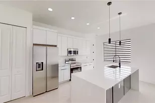 3111 56th St W, Lehigh Acres, FL 33971 - Photo 7