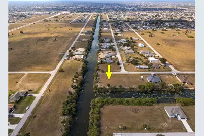 1729 NE 21st Ave, Cape Coral, FL 33909 - Photo 15