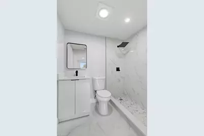 123 Connecticut Rd, Lehigh Acres, FL 33936 - Photo 19
