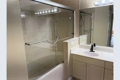 2718 SW 35th Ln, Cape Coral, FL 33914 - Photo 9