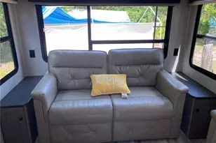 380 Mahogany Ct, Labelle, FL 33935 - Photo 9