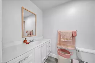 1424 SE 12th St, Cape Coral, FL 33990 - Photo 15