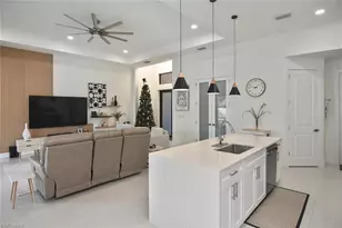 207 SE 2nd Ave, Cape Coral, FL 33990 - Photo 9