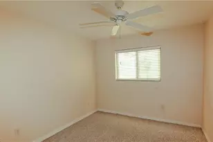 719 SW 47th Terrace, Cape Coral, FL 33914 - Photo 15