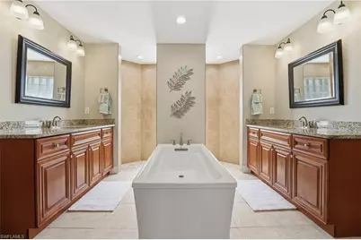 1723 SW 31st Ln, Cape Coral, FL 33914 - Photo 19