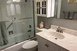 6102 Augusta Dr, Fort Myers, FL 33907 - Photo 15