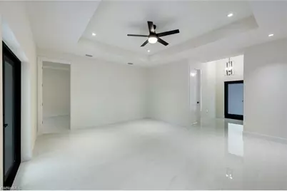 2212 NE 5th Pl, Cape Coral, FL 33909 - Photo 13