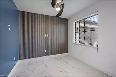 24 Crestwood Cir S, Lehigh Acres, FL 33936 - Photo 15