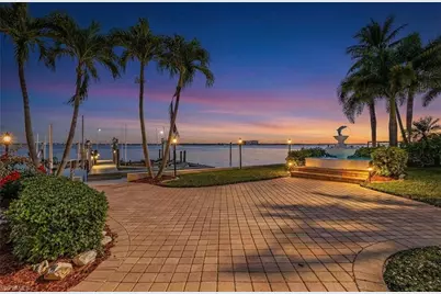 5345 Nautilus Dr, Cape Coral, FL 33904 - Photo 5