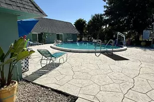 130 Grassy Key Ln, Naples, FL 34114 - Photo 15