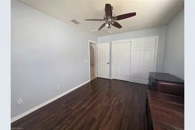 424 SW 37th Ln, Cape Coral, FL 33914 - Photo 23