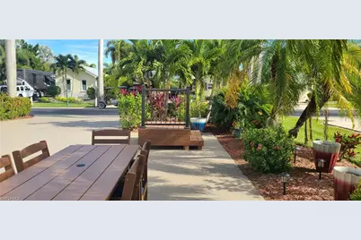 Lot 39 3015 W Riverbend Resort Blvd, Labelle, FL 33935 - Photo 3