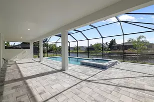 906 SW 12th Terrace, Cape Coral, FL 33991 - Photo 35