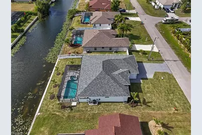 906 SW 12th Ter, Cape Coral, FL 33991 - Photo 45