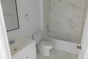 1510 NE 37th St, Cape Coral, FL 33909 - Photo 11