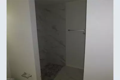 1510 NE 37th St, Cape Coral, FL 33909 - Photo 7