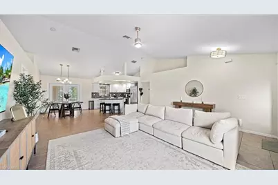 302 NW 2nd Ave, Cape Coral, FL 33993 - Photo 7