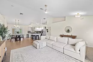 302 NW 2nd Ave, Cape Coral, FL 33993 - Photo 7