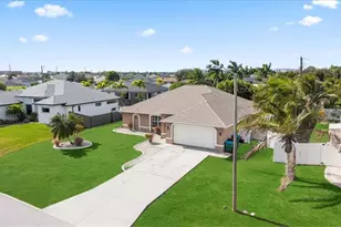 302 NW 2nd Ave, Cape Coral, FL 33993 - Photo 27