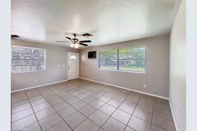 27915 Washington St, Bonita Springs, FL 34135 - Photo 5