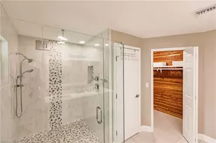 1424 Windsor Ct, Cape Coral, FL 33904 - Photo 17