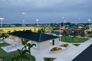 625 El Dorado Blvd N, Cape Coral, FL 33993 - Photo 35