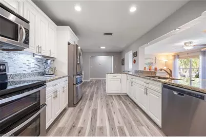 4915 Santa Monica Ct, Cape Coral, FL 33904 - Photo 13