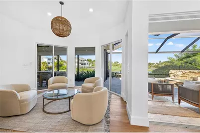 9008 Mockingbird Dr, Sanibel, FL 33957 - Photo 13