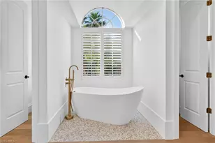 9008 Mockingbird Dr, Sanibel, FL 33957 - Photo 17