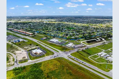919 Chiquita Blvd S, Cape Coral, FL 33991 - Photo 7