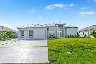 512 NW 35th Pl, Cape Coral, FL 33993 - Photo 3