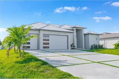 512 NW 35th Pl, Cape Coral, FL 33993 - Photo 5