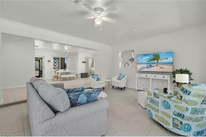 425 Donora Blvd, Fort Myers Beach, FL 33931 - Photo 9