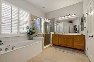 8872 King Henry Ct, Fort Myers, FL 33908 - Photo 19