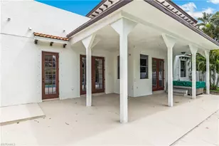 1358 Hopedale Dr, Fort Myers, FL 33919 - Photo 5