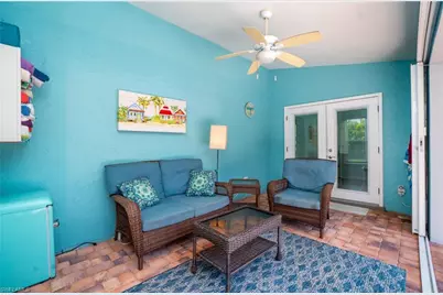 844 SW 17th Ter, Cape Coral, FL 33991 - Photo 17