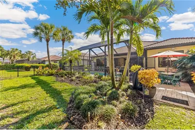 12632 Astor Pl, Fort Myers, FL 33913 - Photo 7