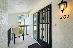 16581 Waters Edge Ct, Fort Myers, FL 33908 - Photo 5