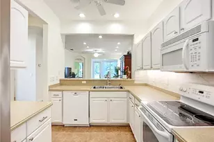 20910 Calle Cristal Ln, North Fort Myers, FL 33917 - Photo 11