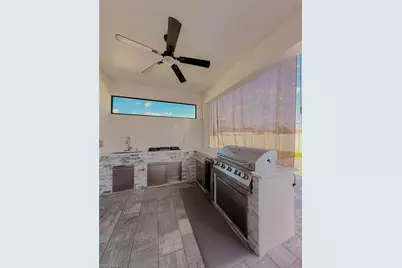 523 NW 16th Pl, Cape Coral, FL 33993 - Photo 25