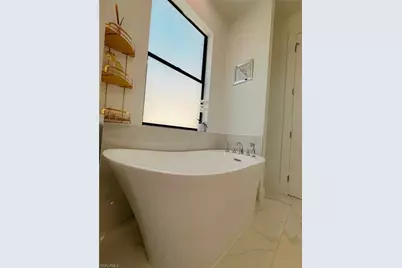 523 NW 16th Pl, Cape Coral, FL 33993 - Photo 13