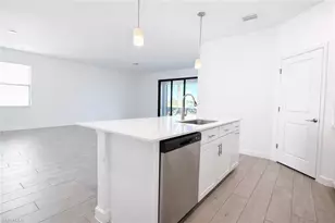 18680 Ives Dr, Estero, FL 33928 - Photo 9