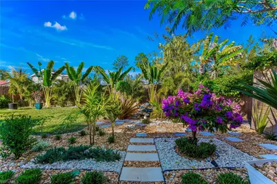 448 Santa Cruz St, North Fort Myers, FL 33903 - Photo 5
