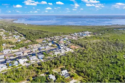 3446 Pinetree Dr, Saint James City, FL 33956 - Photo 9