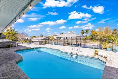 3446 Pinetree Dr, Saint James City, FL 33956 - Photo 39